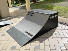Mini Quarter Pipe 