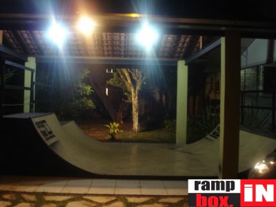 Mini Ramp Modelo "BJ11" - Mini Ramp exclusivo Ramp in Box.